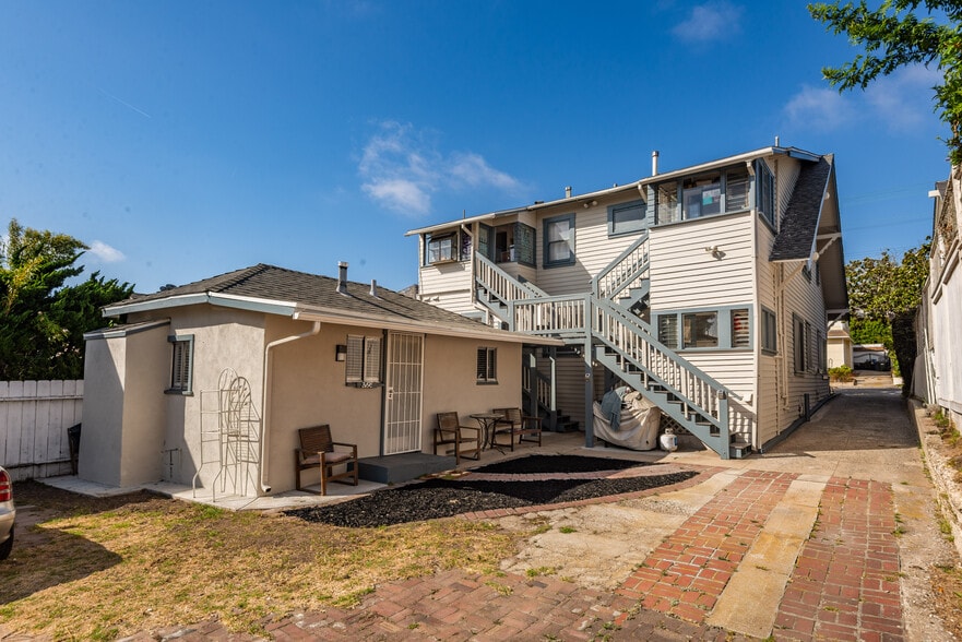 More Photos Of 319 N Gertruda Ave, Redondo Beach Apartments For Sale