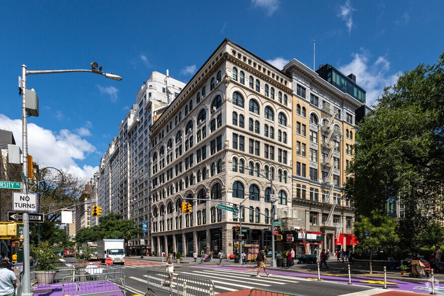 More Photos Of 1 Union Sq W, New York Office For Lease