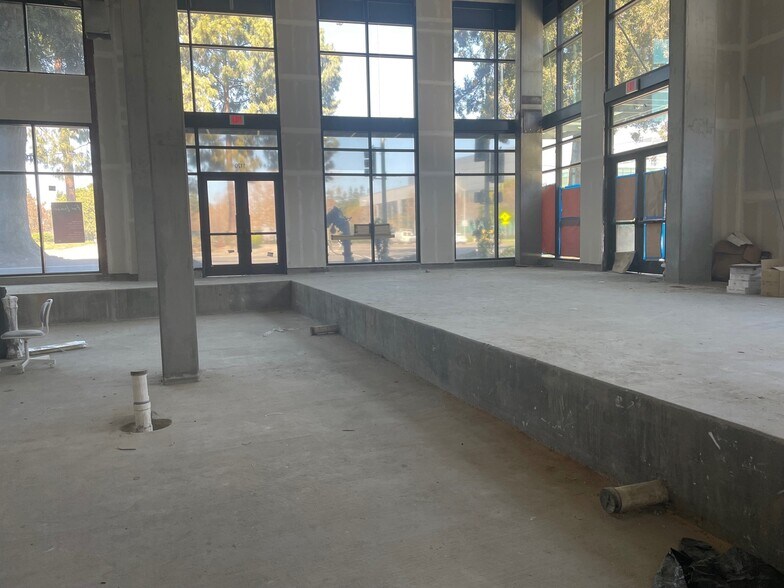 Primary Photo Of 1120 Kifer Rd, Sunnyvale Apartments For Lease