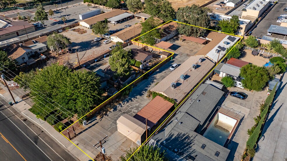 More Photos Of 38110 10th St E, Palmdale Apartments For Sale