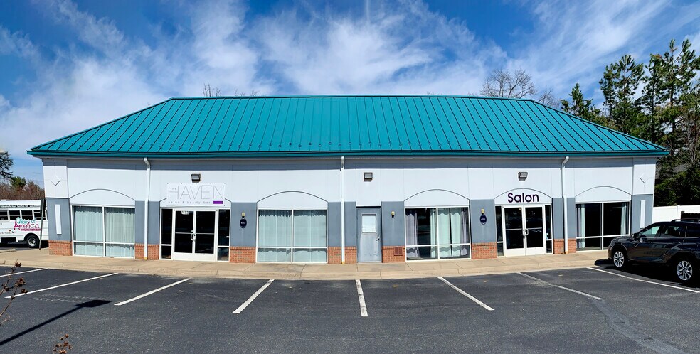 Primary Photo Of 4551-4555 Empire Ct, Fredericksburg Unknown For Lease