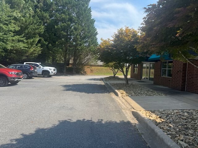 More Photos Of 7 Glenn Bridge Rd, Arden Medical For Lease