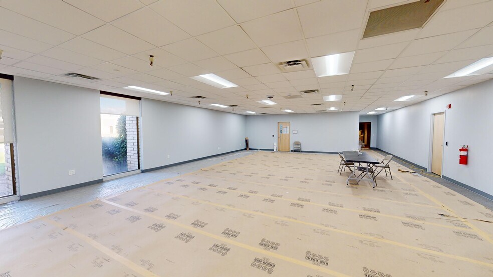 More Photos Of 2211 W 2300 S, Salt Lake City Light Manufacturing For Sale