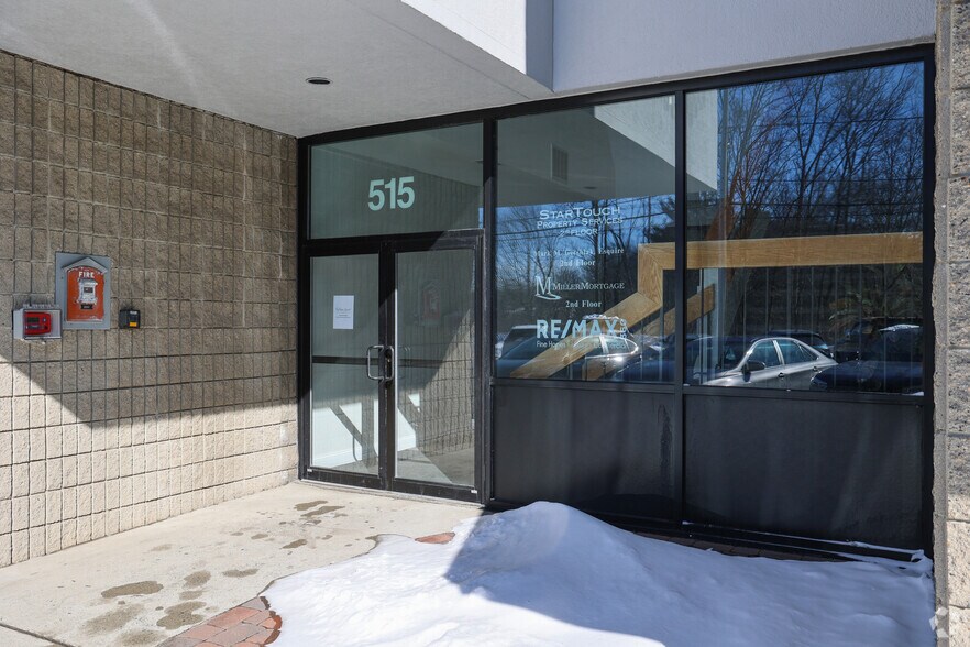 More Photos Of 515 Lowell St, Peabody Light Distribution For Lease