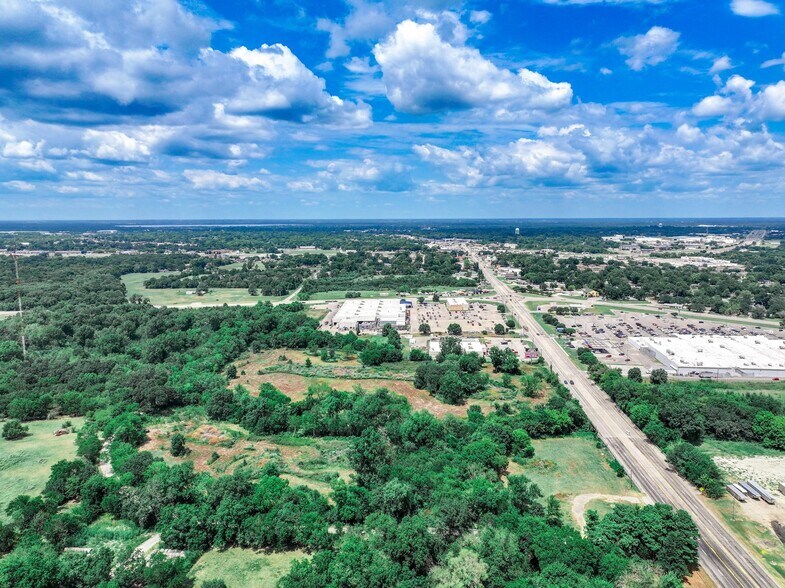 More Photos Of South Broadway Street, Sulphur Springs Land For Sale