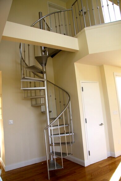 More Photos Of 2848 Brighton 7th St, Brooklyn Apartments For Sale