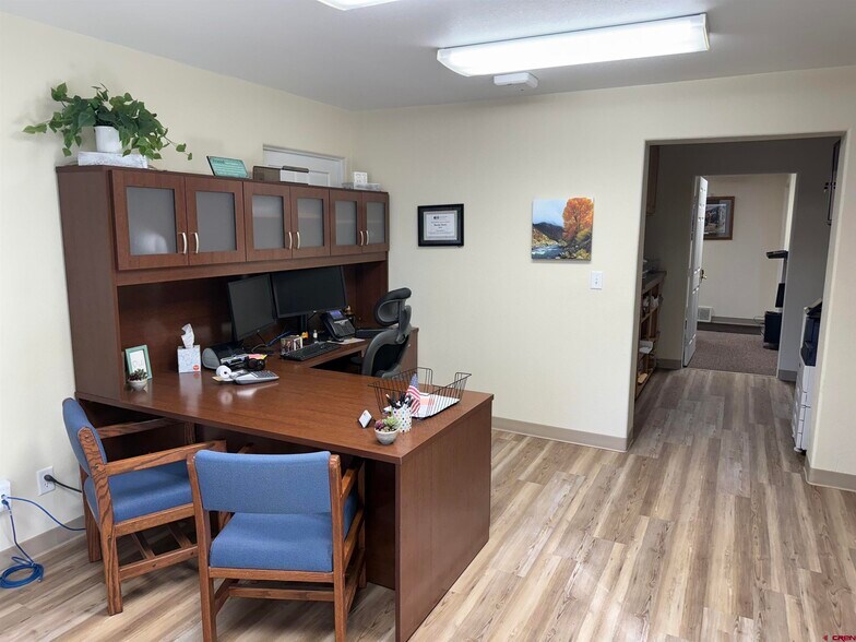 More Photos Of 918 4th St, Alamosa Office For Sale