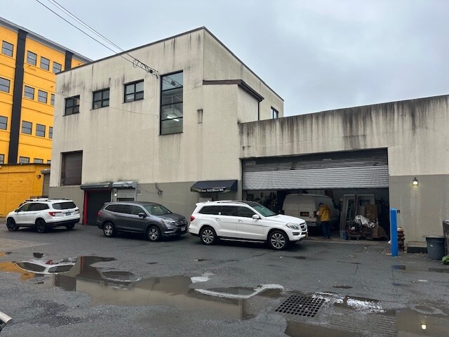 More Photos Of 161 Saw Mill River Rd, Yonkers Warehouse For Sale