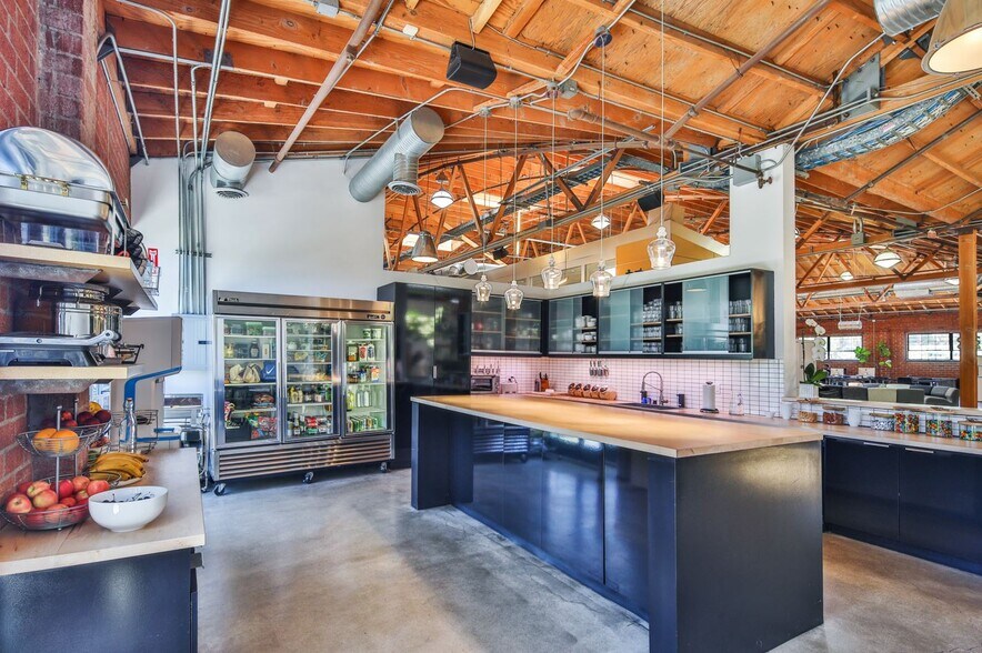 More Photos Of , Culver City Unknown For Sale