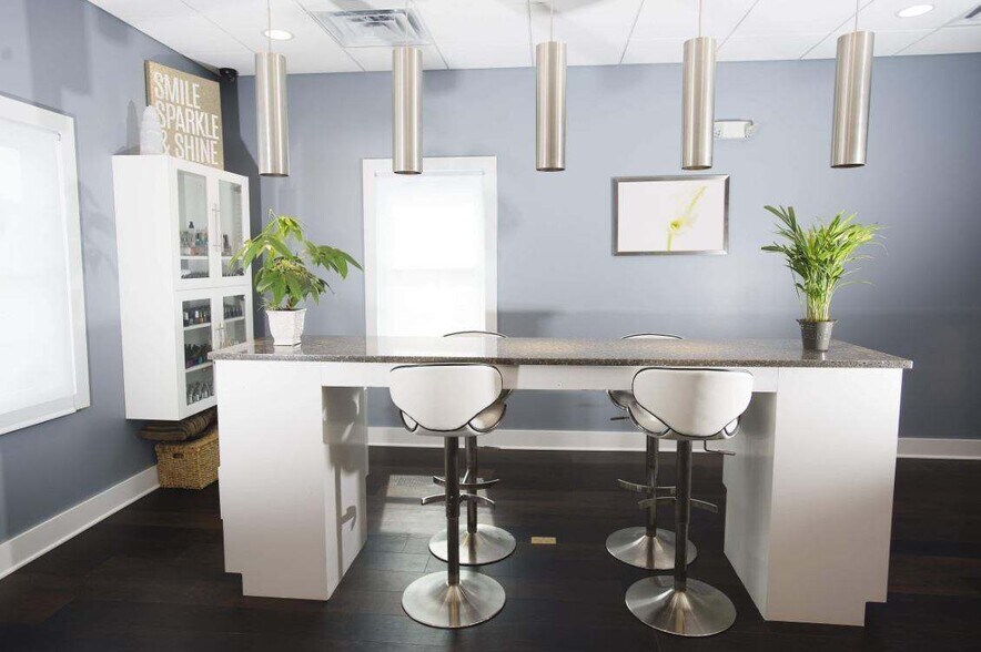 More Photos Of 28 E Main St, Webster Storefront Retail Office For Lease