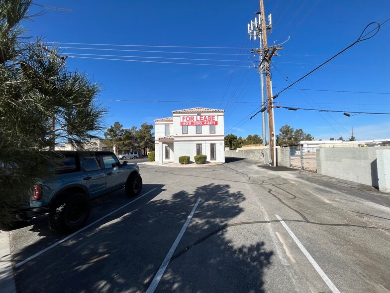 More Photos Of 6150 Transverse Dr, Las Vegas Office For Sale