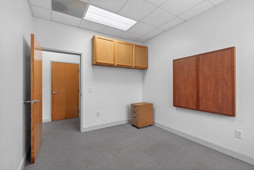 More Photos Of 1502 W NC Highway 54, Durham Office For Sale