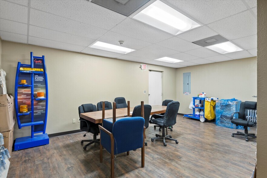 More Photos Of , Cleburne Flex For Sale