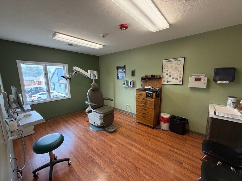 More Photos Of 1800 English Rd, Greece Medical For Lease