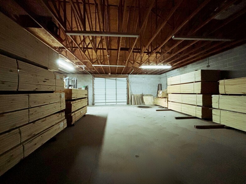 More Photos Of 628 Dunedin Rd, Portsmouth Warehouse For Sale