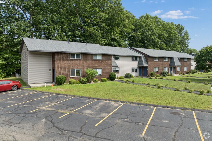 More Photos Of 279 Amherst Rd, Sunderland Apartments For Sale