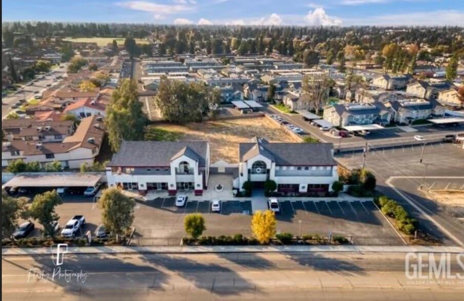 More Photos Of 1001-1043 Stine Rd, Bakersfield Medical For Sale