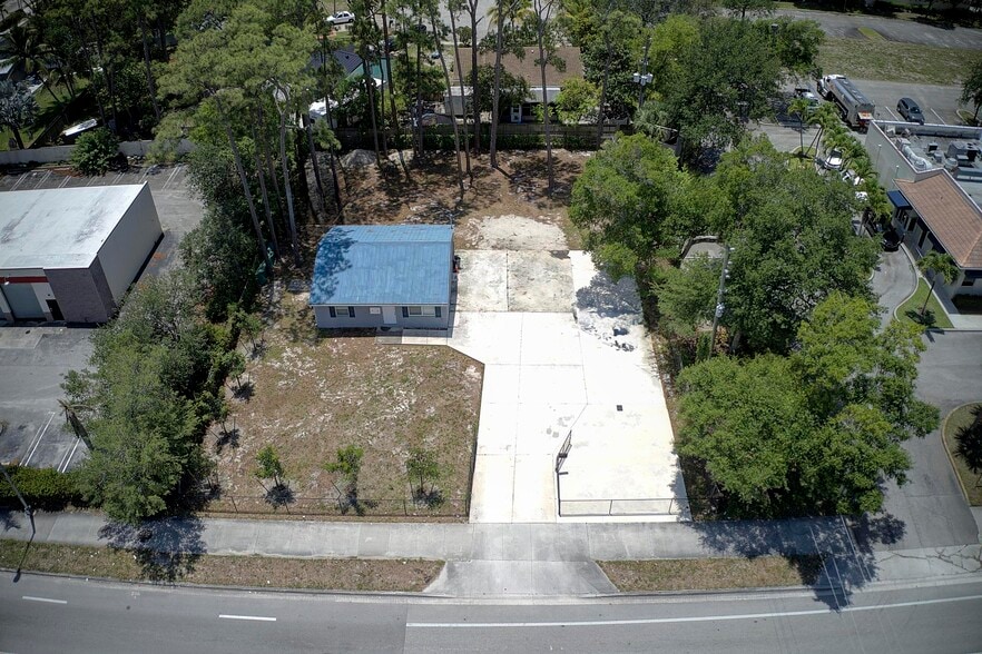 More Photos Of 4736 Lake Worth Rd, Greenacres Office For Sale