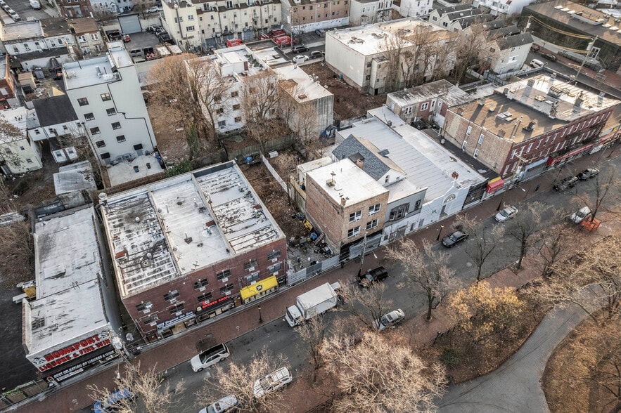 More Photos Of 90 Canal St, Staten Island Land For Sale