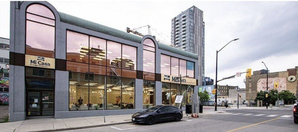 More Photos Of 217 King St, London Storefront For Lease