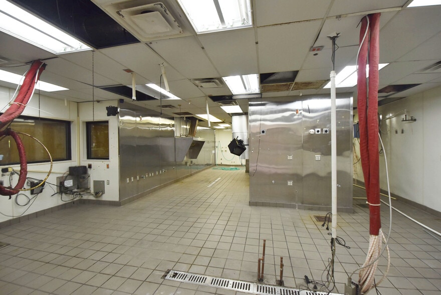 More Photos Of 64 Carriage Oaks Dr, Tyrone Restaurant For Lease