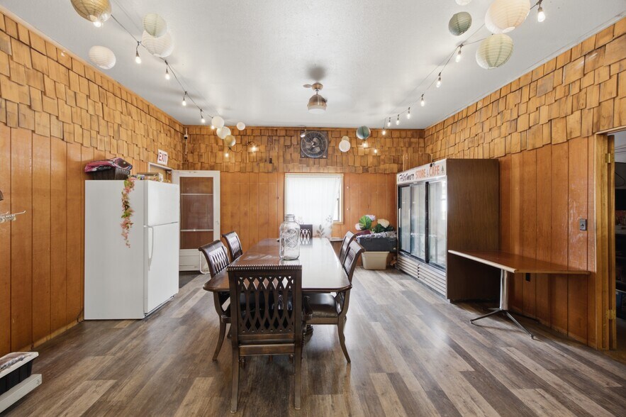 More Photos Of 5588 Highway 8, Deary General Retail For Sale