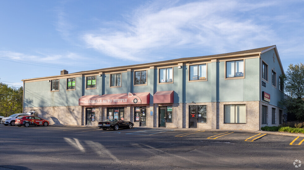 Primary Photo Of 500 N Pontiac Trail, Walled Lake Freestanding For Lease