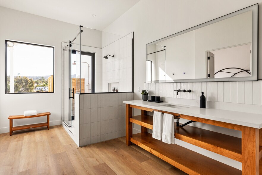 More Photos Of 39241 Corte Venture, Temecula Winery Vineyard For Sale