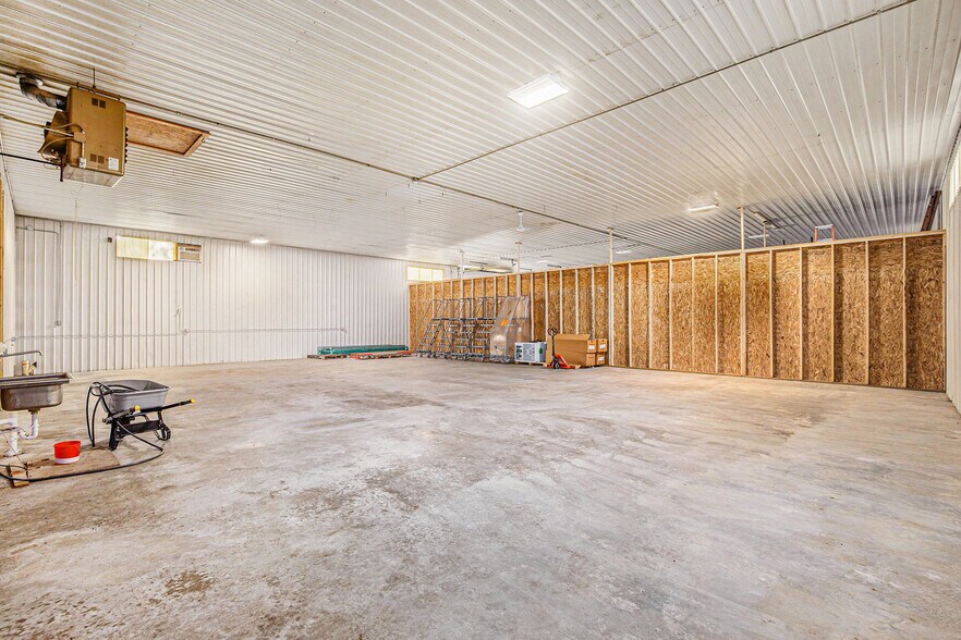 More Photos Of 3344 E Bristol Rd, Burton Warehouse For Sale