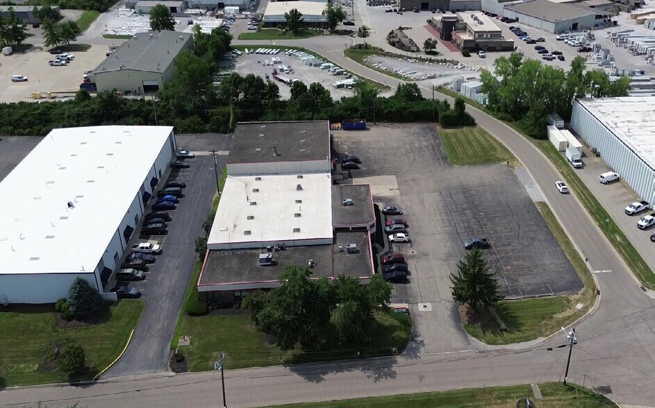 More Photos Of 4665 Interstate Dr, Cincinnati Warehouse For Sale
