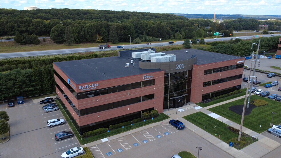 More Photos Of 200 Crossings Blvd, Warwick Office For Lease
