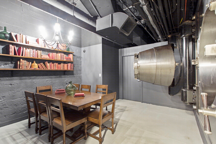 More Photos Of 40 Wall St, New York Office For Lease