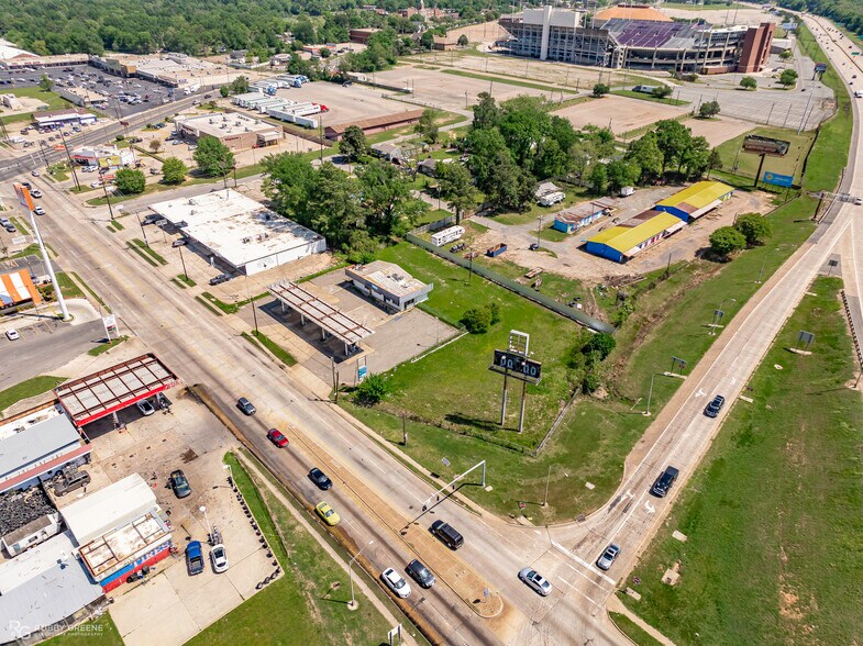More Photos Of 4025 Jewella Ave, Shreveport Convenience Store For Sale