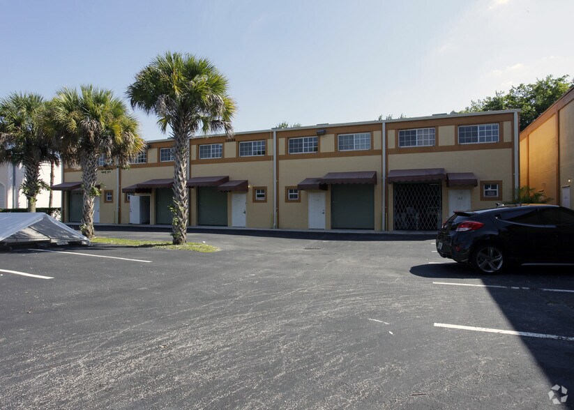 More Photos Of 13186 SW 130th Ter, Miami Warehouse For Lease