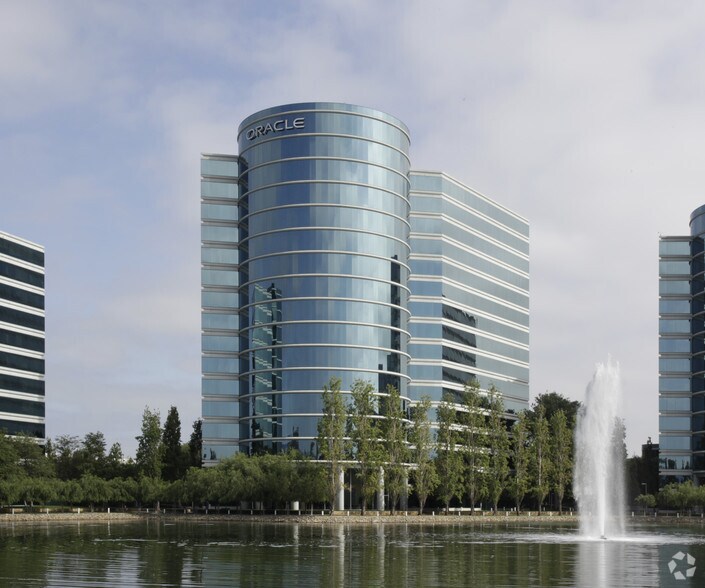 More Photos Of 100 Oracle Pky, Redwood City Unknown For Lease