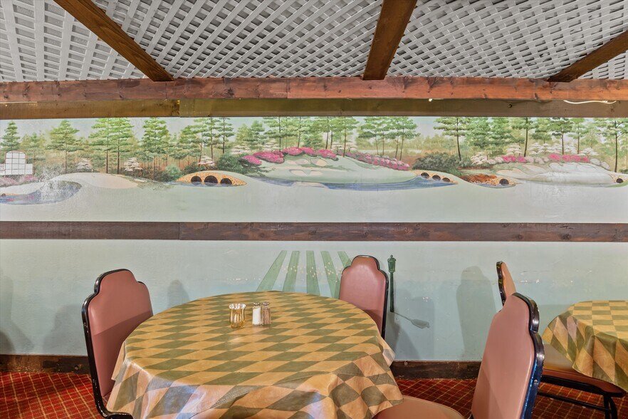 More Photos Of 3044 Deans Bridge Rd, Augusta Restaurant For Sale