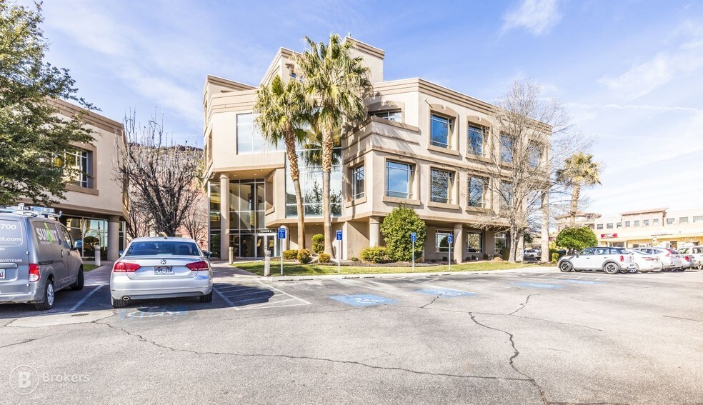 Primary Photo Of 619 S Bluff St, Saint George Office For Lease