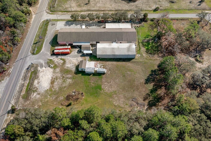 More Photos Of 9926 Denton Ave, Hudson Warehouse For Lease