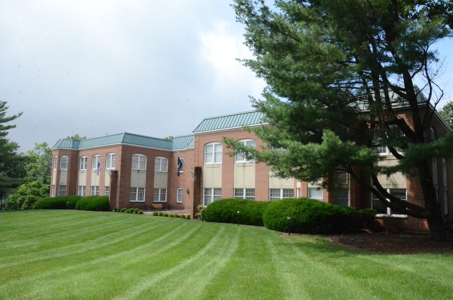 More Photos Of 235 Alpha Dr, Pittsburgh Office For Lease