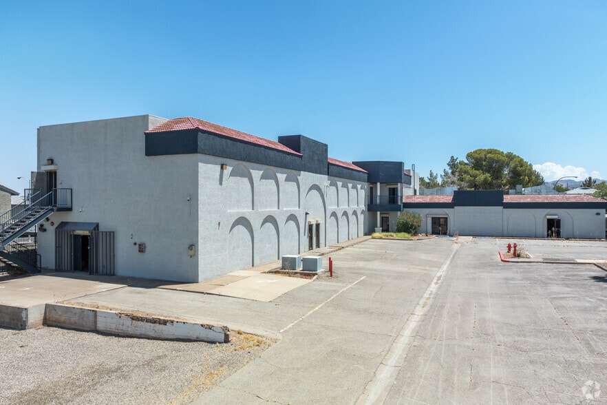 More Photos Of 1212 N Boulder Hwy, Henderson General Retail For Sale