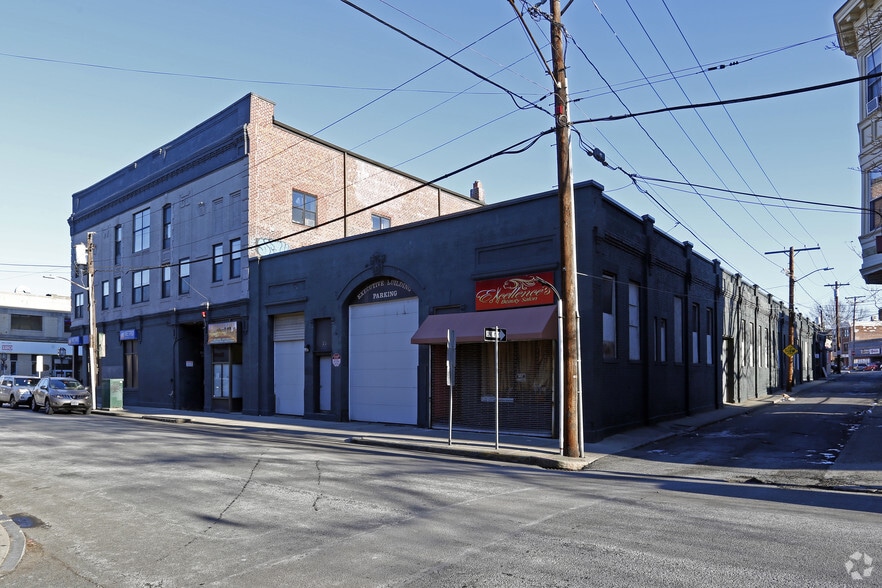 More Photos Of 361-385 Broadway, Chelsea Apartments For Lease