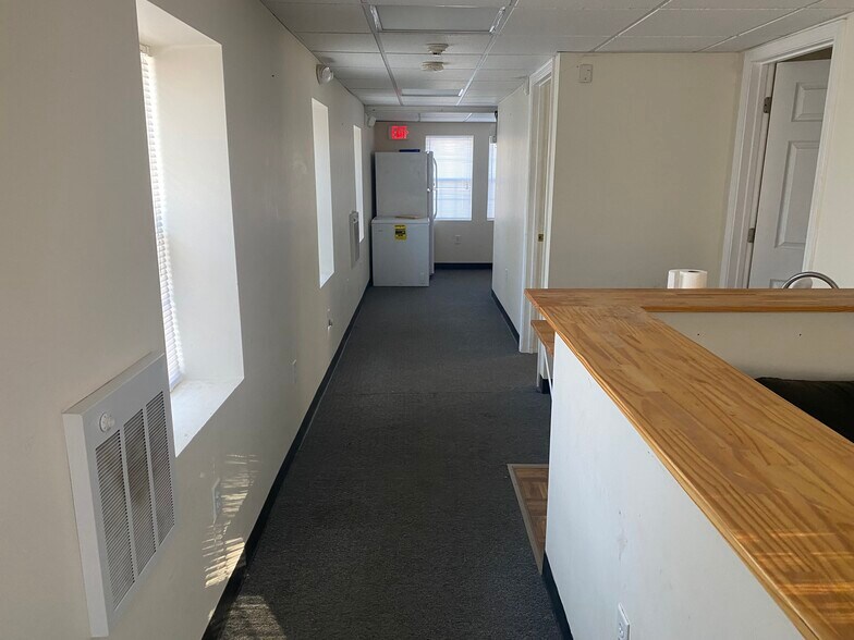 More Photos Of 1009 Washington St, Weymouth Office For Sale