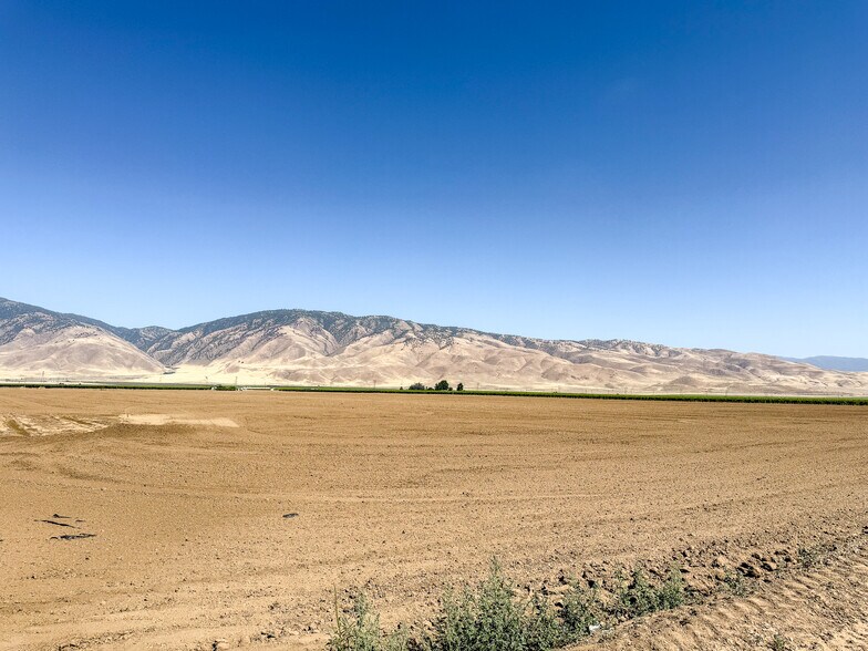 More Photos Of Bear Mountain Blvd, Arvin Land For Sale