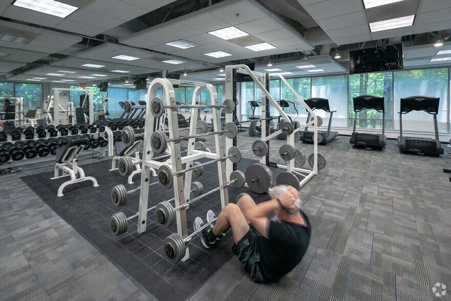 More Photos Of 11675 Great Oaks Way, Alpharetta Office For Lease