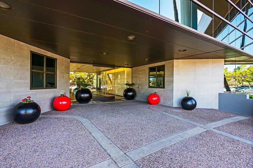 More Photos Of 7855 S River Pky, Tempe Office For Sale