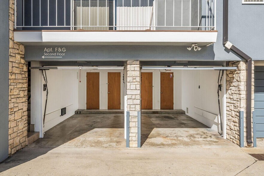 More Photos Of 440 Corona Del Mar, Santa Barbara Apartments For Sale