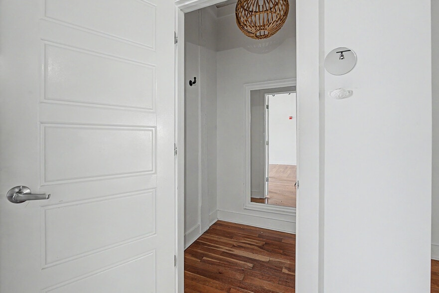 More Photos Of 269 N Hull St, Athens Apartments For Sale
