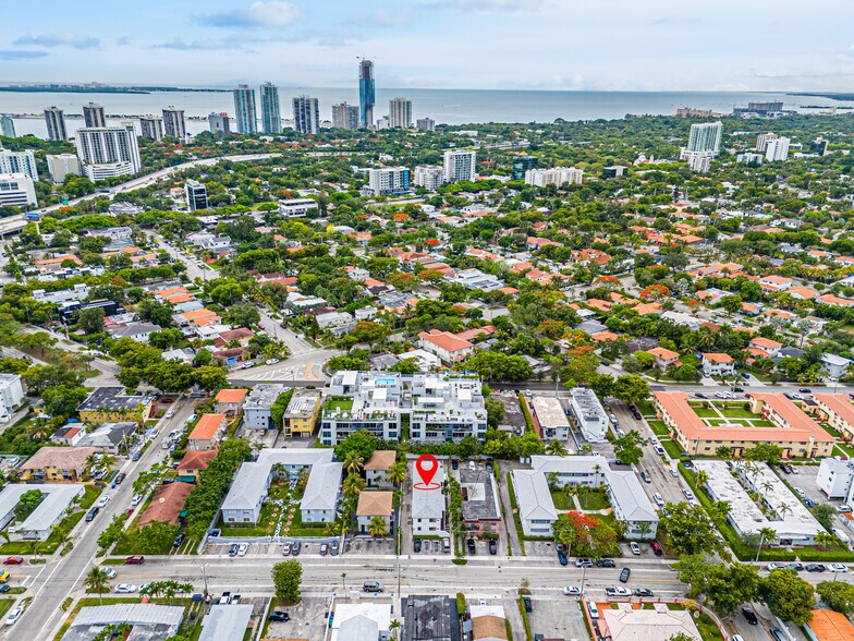 More Photos Of 550 SW 10th St, Miami Apartments For Sale