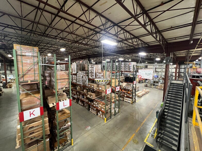 More Photos Of 4447 E Park 30 Dr, Columbia City Manufacturing For Lease