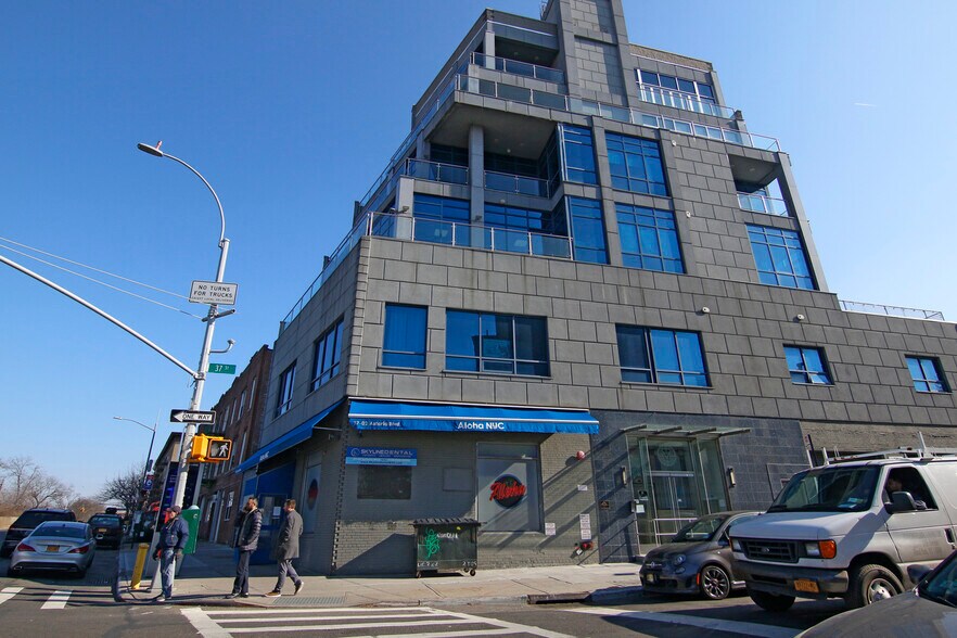 Primary Photo Of 37-02 Astoria Blvd, Astoria Office For Lease